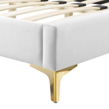 Load image into Gallery viewer, Sienna Performance Velvet Full Platform Bed
