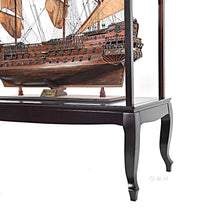 Load image into Gallery viewer, Display Case for XL ship no Glass
