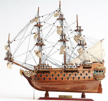 Load image into Gallery viewer, San Felipe Small with Display Case
