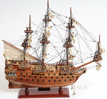 Load image into Gallery viewer, San Felipe Small with Display Case

