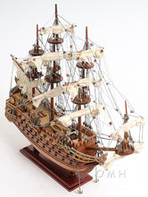 Load image into Gallery viewer, San Felipe Small with Display Case

