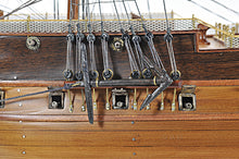 Load image into Gallery viewer, HMS Surprise Large With Floor Display Case
