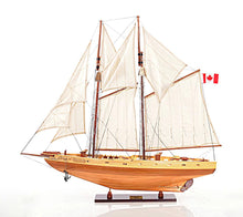 Load image into Gallery viewer, Bluenose II Fully Assembled
