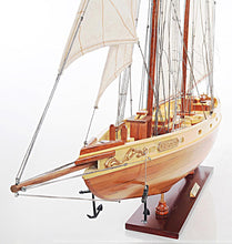 Load image into Gallery viewer, Bluenose II Fully Assembled
