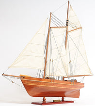 Load image into Gallery viewer, America Cup Racing Yacht Fully Assembled Model
