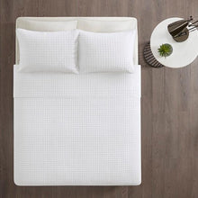 Load image into Gallery viewer, 510 Design Otto 3 Piece Reversible Coverlet Set 5DS13-0028 By Olliix
