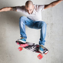 Load image into Gallery viewer, Durable Patterned Skateboard with Red Wheels
