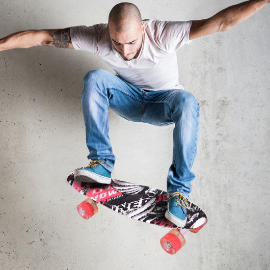 Durable Patterned Skateboard with Red Wheels