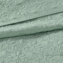 Load image into Gallery viewer, Madison Park Quebec Bedspread Mini Set -King MP13-1568 By Olliix
