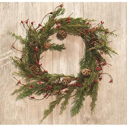 Evergreen Pine w/Red Pips Wreath 13