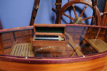 Load image into Gallery viewer, Handheld Telescope in wood box
