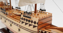 Load image into Gallery viewer, Mayflower Medium - Fully Assemble
