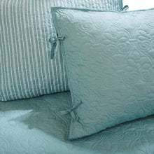 Load image into Gallery viewer, Madison Park Quebec 6 Piece Daybed Set MP13-3979 By Olliix
