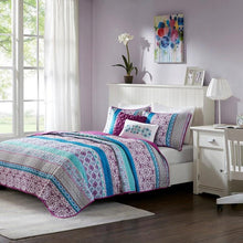 Load image into Gallery viewer, Intelligent Design Joni Coverlet Set -Full/Queen ID13-1101 By Olliix
