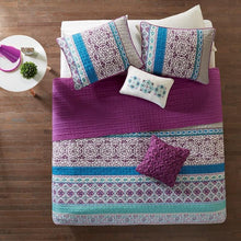 Load image into Gallery viewer, Intelligent Design Joni Coverlet Set -Full/Queen ID13-1101 By Olliix
