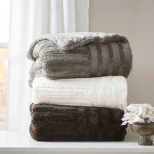 Load image into Gallery viewer, Madison Park Arctic Ultra Plush Down Alternative Throw - 50X60&quot; BASI50-0415
