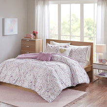Load image into Gallery viewer, Intelligent Design Abby Metallic Printed And Pintucked Comforter - Twin/Twin Xl ID10-1674
