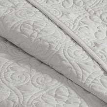 Load image into Gallery viewer, Madison Park Quebec Bedspread Mini Set -Queen MP13-2989 By Olliix
