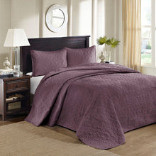 Load image into Gallery viewer, Madison Park Quebec Reversible Bedspread Set - Queen MP13-6153 By Olliix
