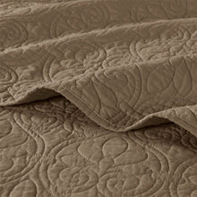 Load image into Gallery viewer, Madison Park Quebec Reversible Coverlet Set - King/Cal King MP13-6487
