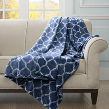 Load image into Gallery viewer, Madison Park Ogee Oversized Throw -60X70&quot; MP50-1731 By Olliix
