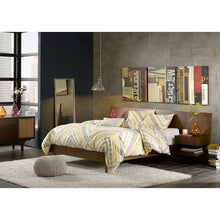 Load image into Gallery viewer, Ink Ivy Clark Bed With 2 Nightstands -King IIF19-0031 By Olliix
