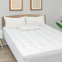 Load image into Gallery viewer, Mattress Pad Cover Padded Topper Soft Quilted Fitted Deep Pocket-Queen Size

