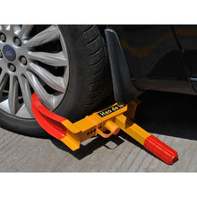 Load image into Gallery viewer, Wheel Lock Tire Claw Trailer Auto Car Clamp
