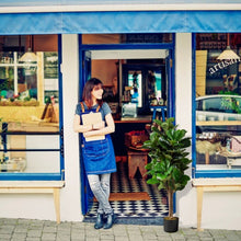 Load image into Gallery viewer, 5ft Artificial Fiddle Leaf Fig Tree Decorative Planter
